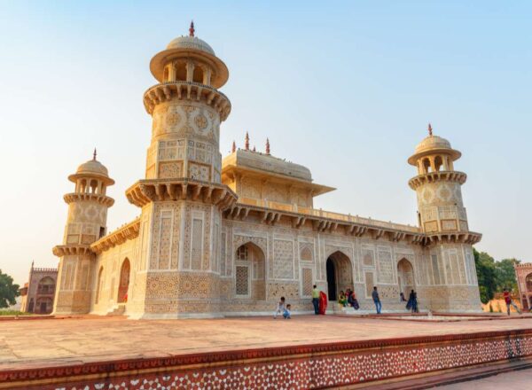 Taj Mahal Day Tour from Delhi by Car